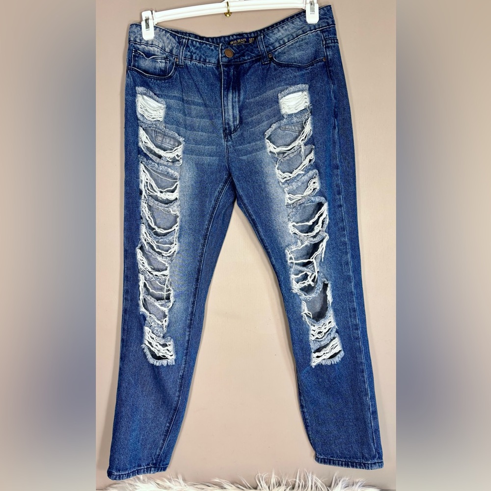 IRIS DENIM Destroyed Ankle Crop